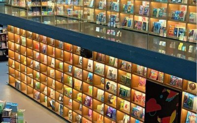 اكبر مكتبة لبيع الكتب في نوساجايا جوهور