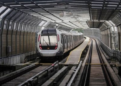 نظره على اول قطار MRT بطول 51 كيلو متر (3)
